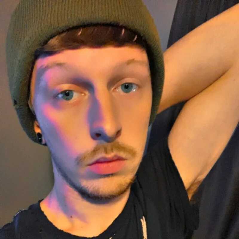 YoursTrulyxxx — FansOnlyX creator profile