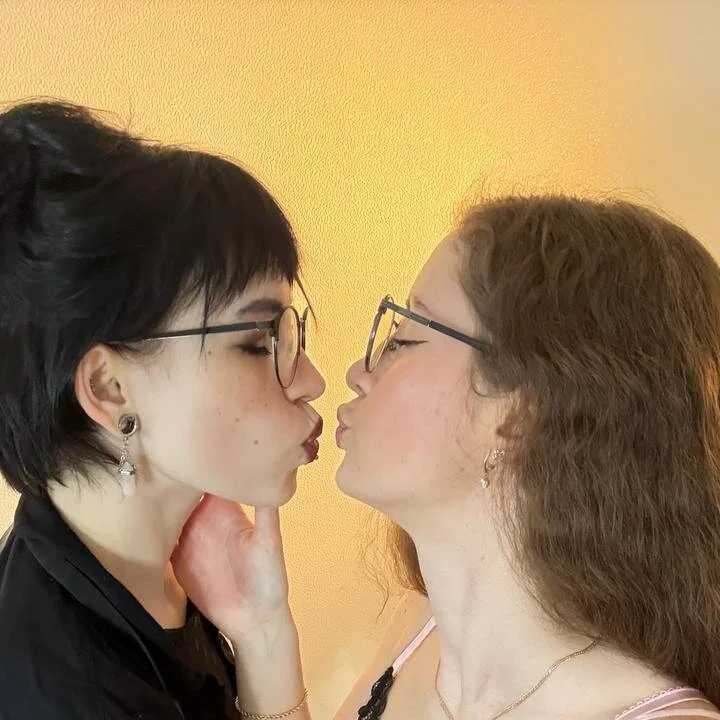 TeaseDealer — FansOnlyX creator profile