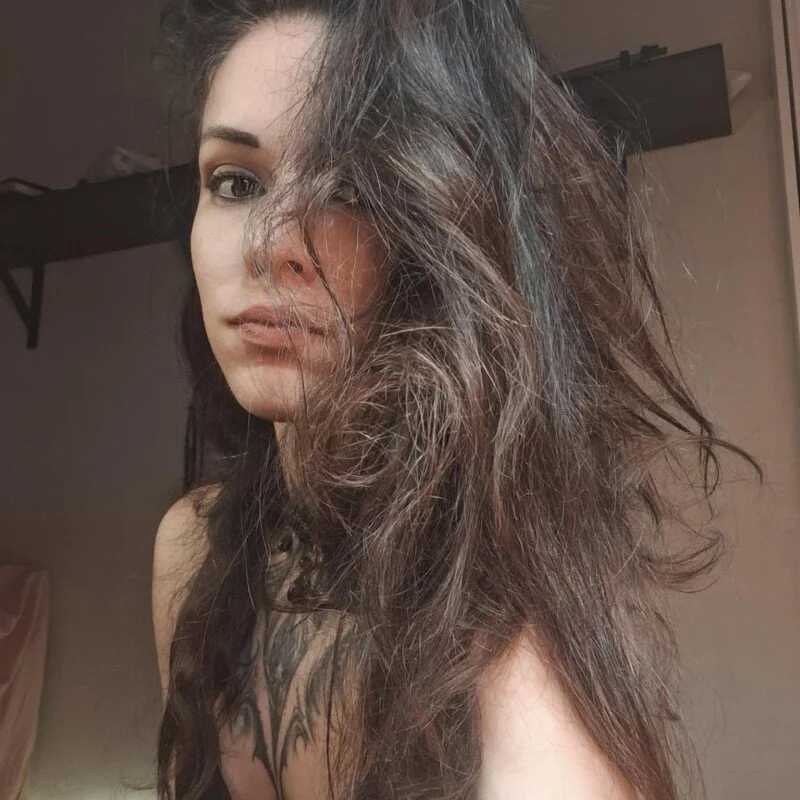 sweetkarolinaa — FansOnlyX creator profile