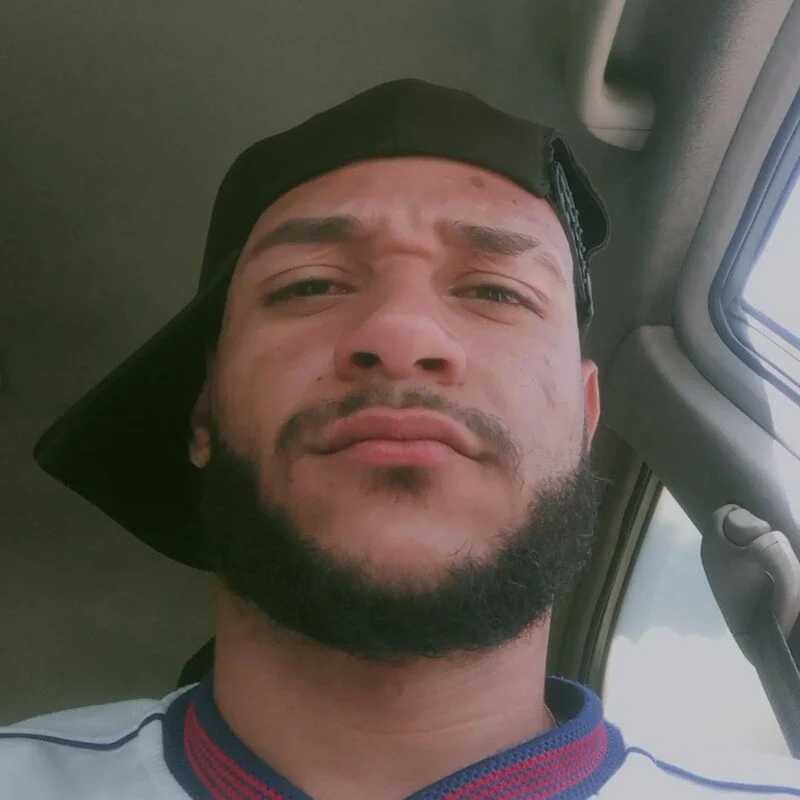 Efrain_Jr23 — FansOnlyX creator profile