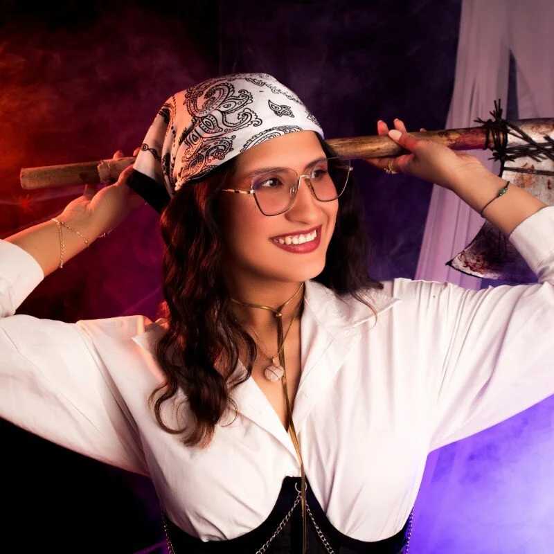 AmbarOnix — FansOnlyX creator profile