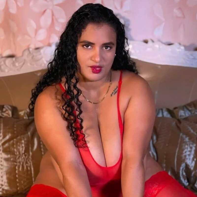 ValentinaBloom_1 — FansOnlyX creator profile