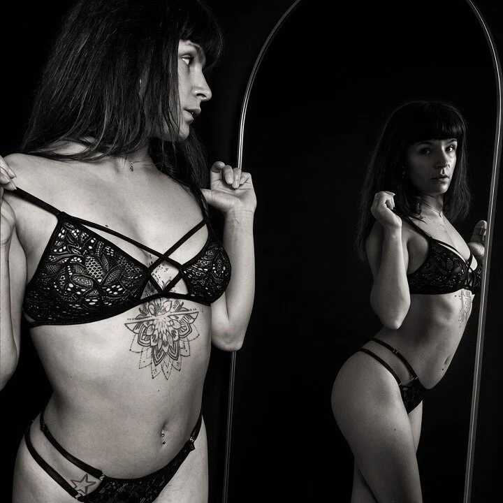 Mia_Frenchgirl — FansOnlyX creator profile
