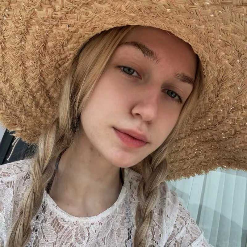 SerenaCrystall — FansOnlyX creator profile