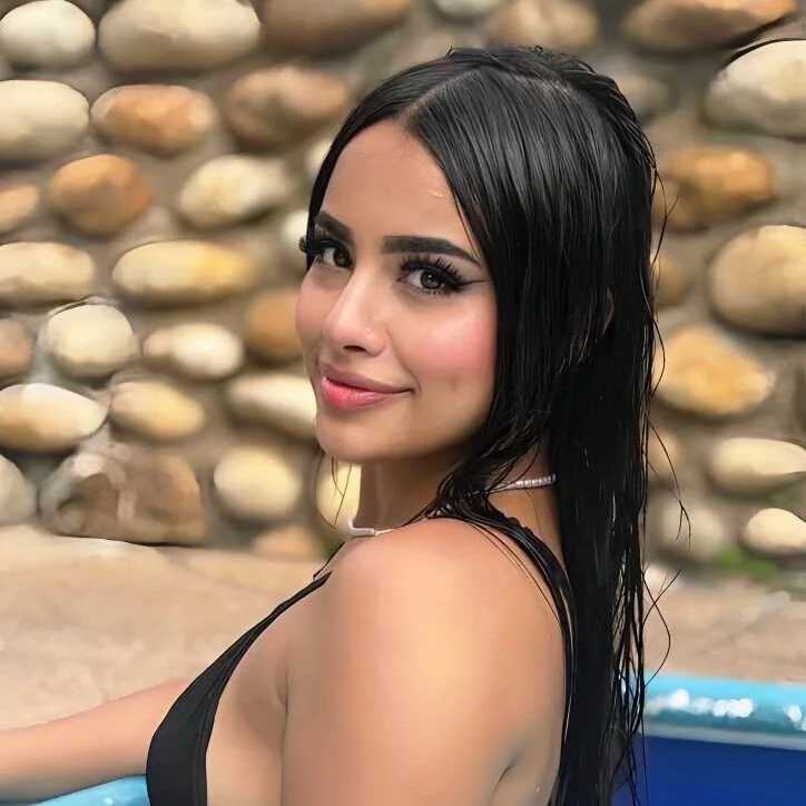 Dulce_cutee18 — FansOnlyX creator profile