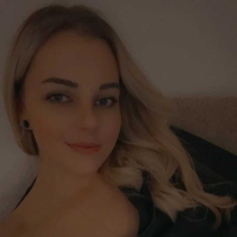 Lisaxtra — FansOnlyX creator profile