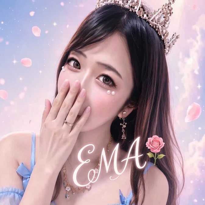 ema_ch2525 — FansOnlyX creator profile