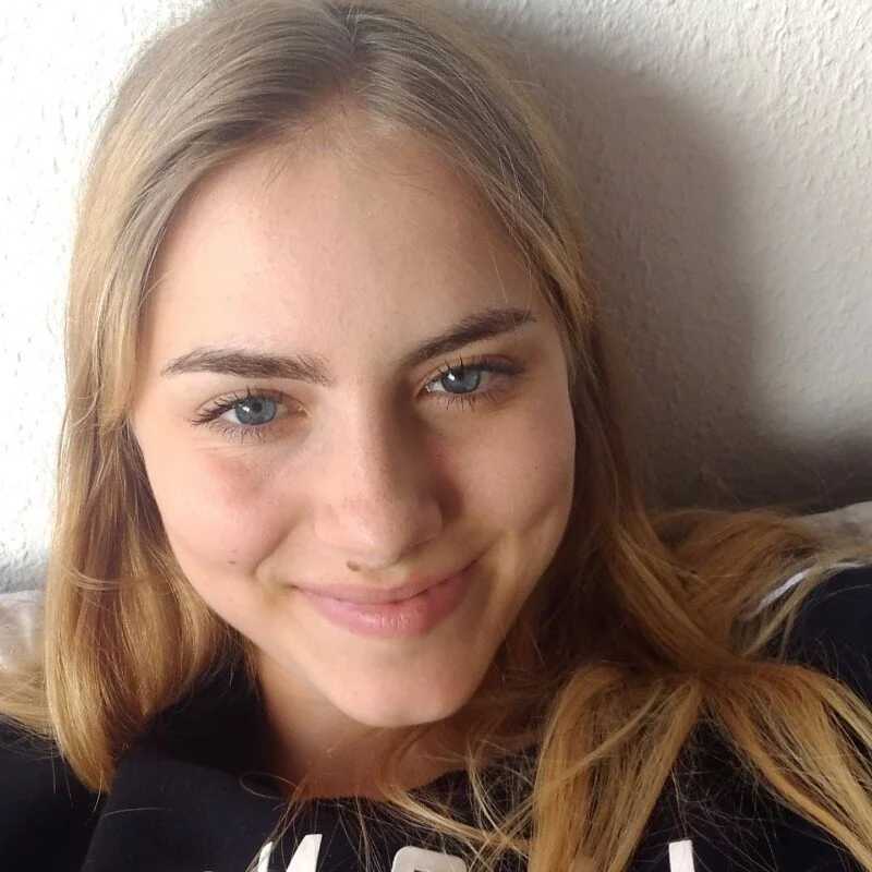 RubyRubin — FansOnlyX creator profile