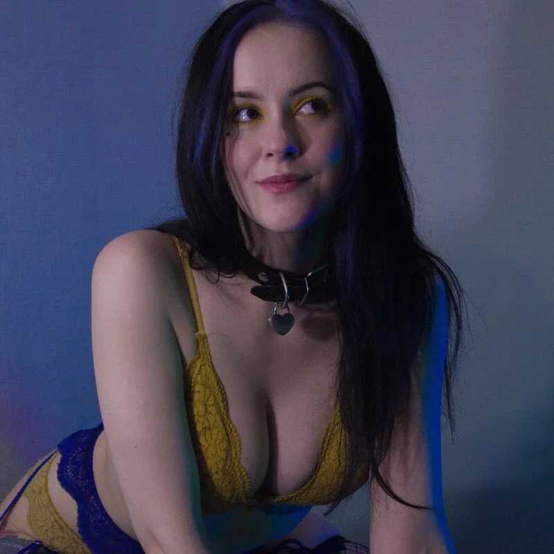 Cumpotik_Eve — FansOnlyX creator profile
