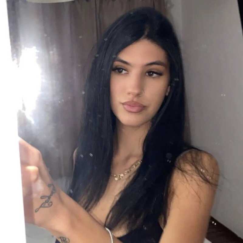 BellaPattison — FansOnlyX creator profile