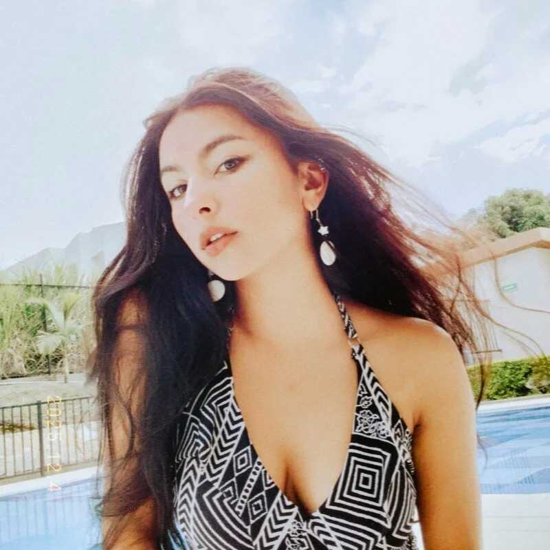 Valeria__Parker — FansOnlyX creator profile