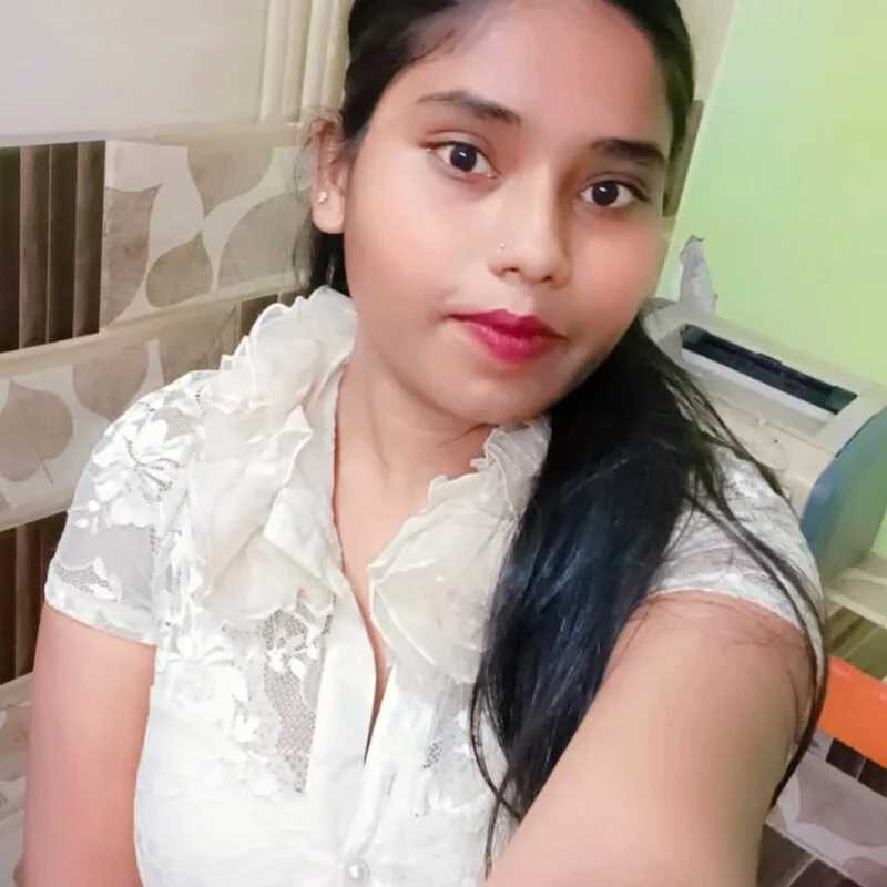 mollyverma — FansOnlyX creator profile