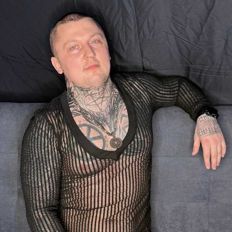 devilWithTats — FansOnlyX creator profile