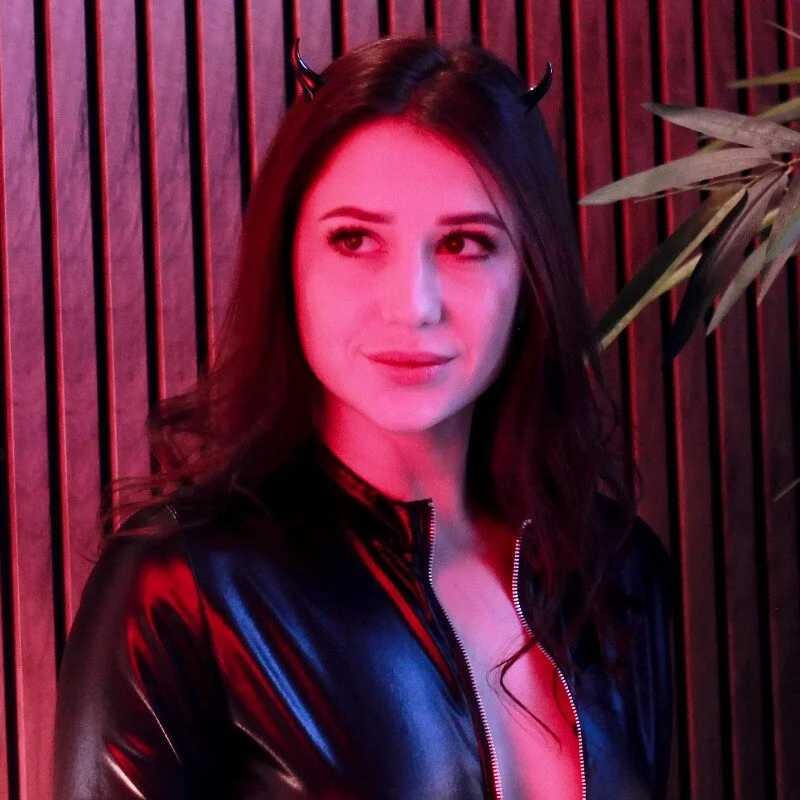 Rita_Moonlight — FansOnlyX creator profile