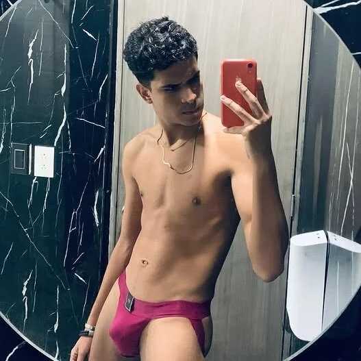 exotic_boysxx — FansOnlyX creator profile