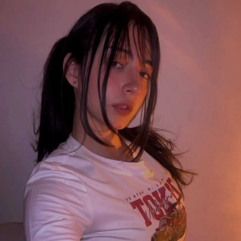 emma_unu — FansOnlyX creator profile