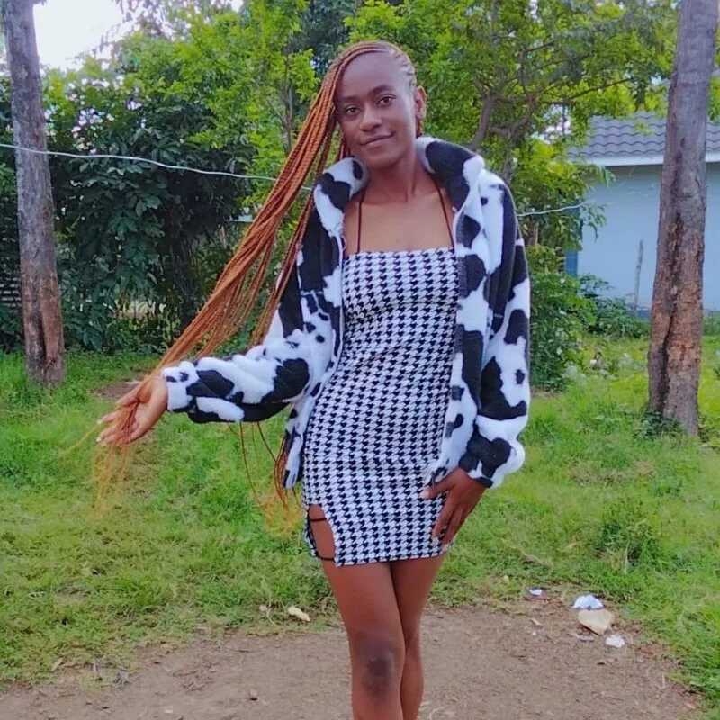 KissMeCoco — FansOnlyX creator profile