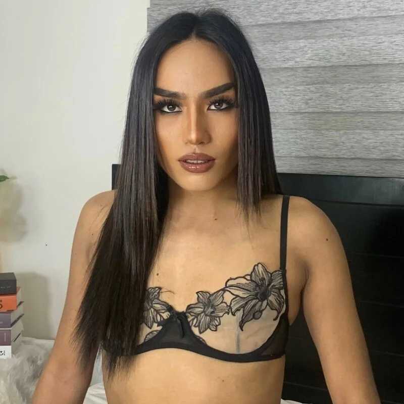 YourslutLexie_ — FansOnlyX creator profile