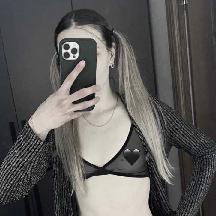 _Sunny_Rose — FansOnlyX creator profile