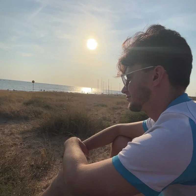 Cestmoi84 — FansOnlyX creator profile