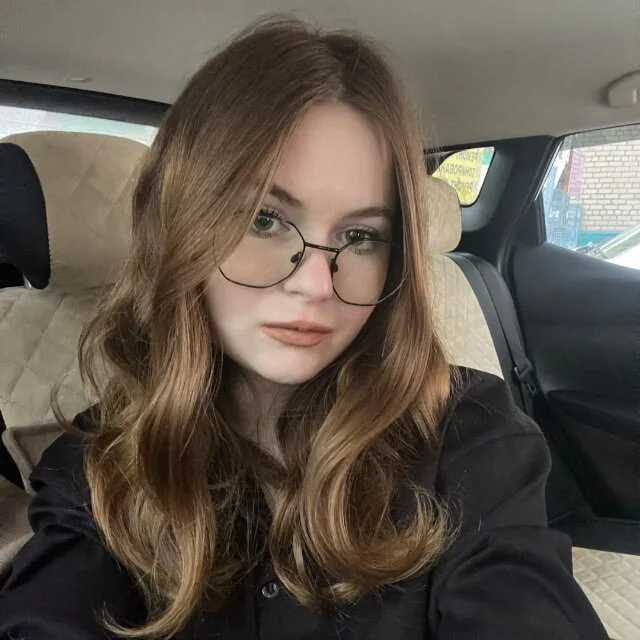 ClaireFlowers — FansOnlyX creator profile