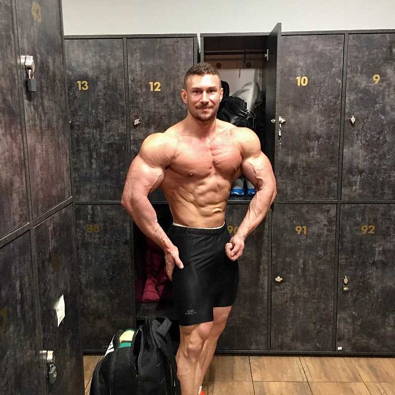 muscularkevin — FansOnlyX creator profile