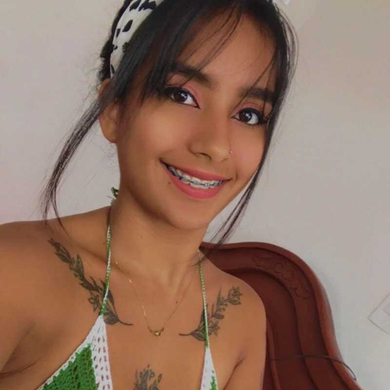 naomi_h1 — FansOnlyX creator profile