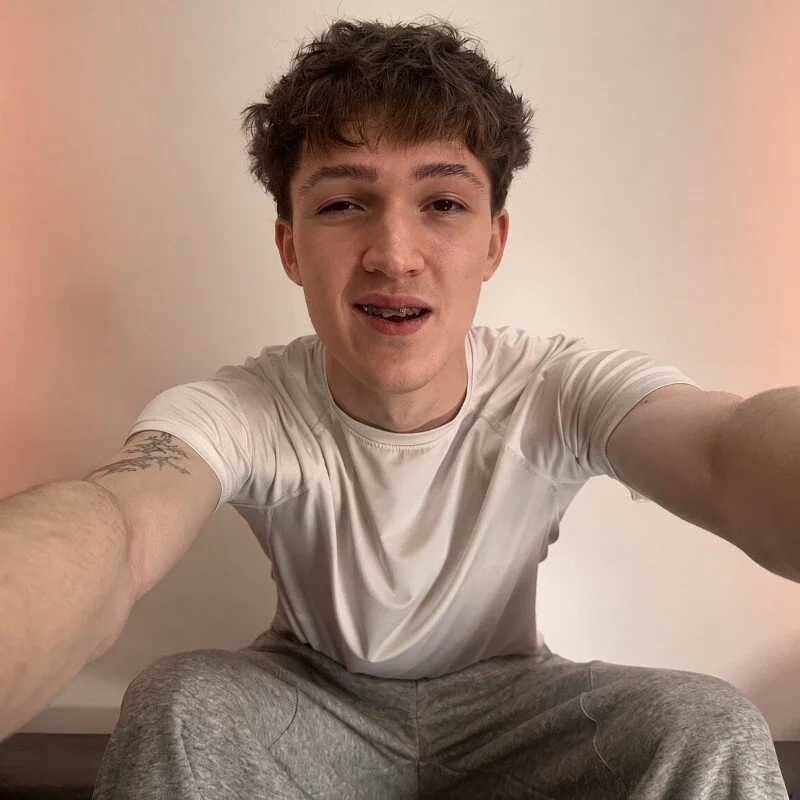 LiamVibe — FansOnlyX creator profile