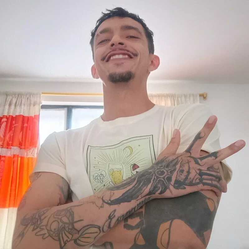 TescherPablo — FansOnlyX creator profile