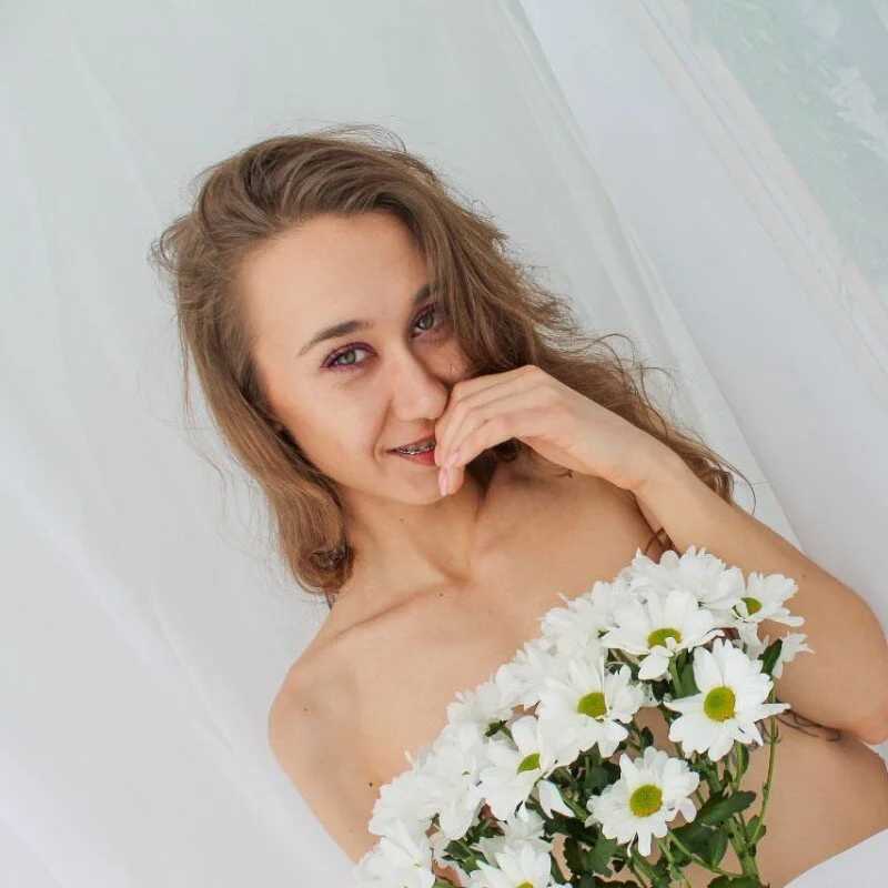 Vikki_White — FansOnlyX creator profile