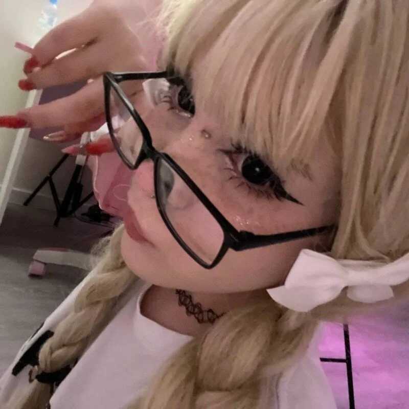 SelenaCute — FansOnlyX creator profile