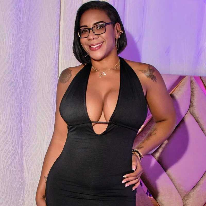 MilaMonroeX — FansOnlyX creator profile