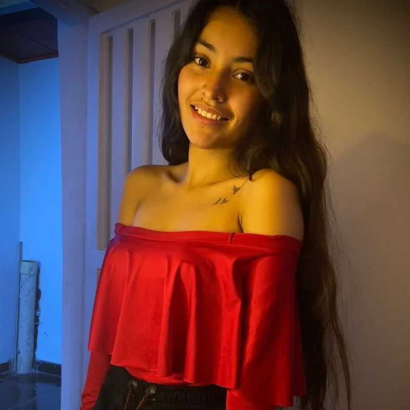 hotwife26 — FansOnlyX creator profile