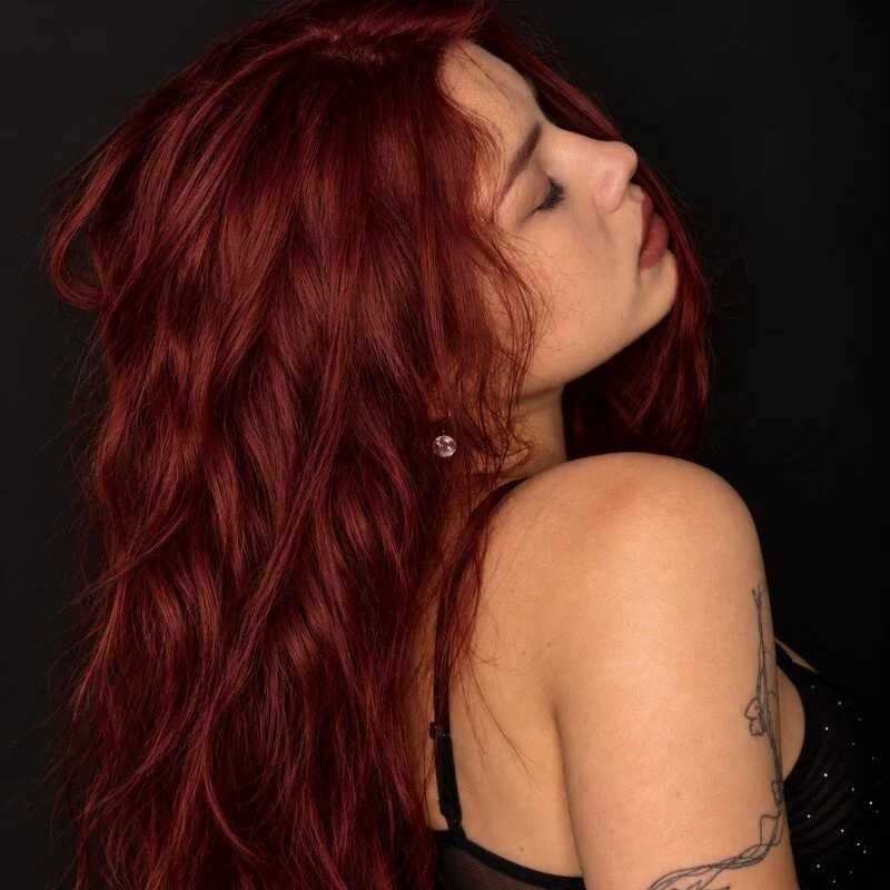 isabel_wave — FansOnlyX creator profile