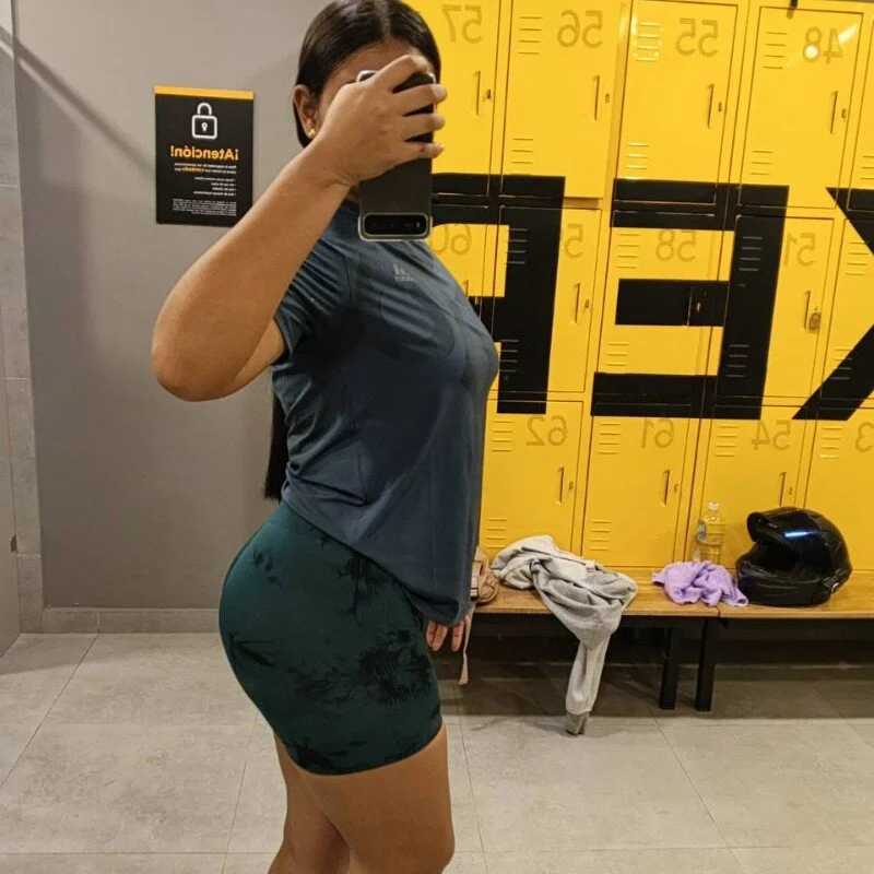 MeganRoouse4 — FansOnlyX creator profile