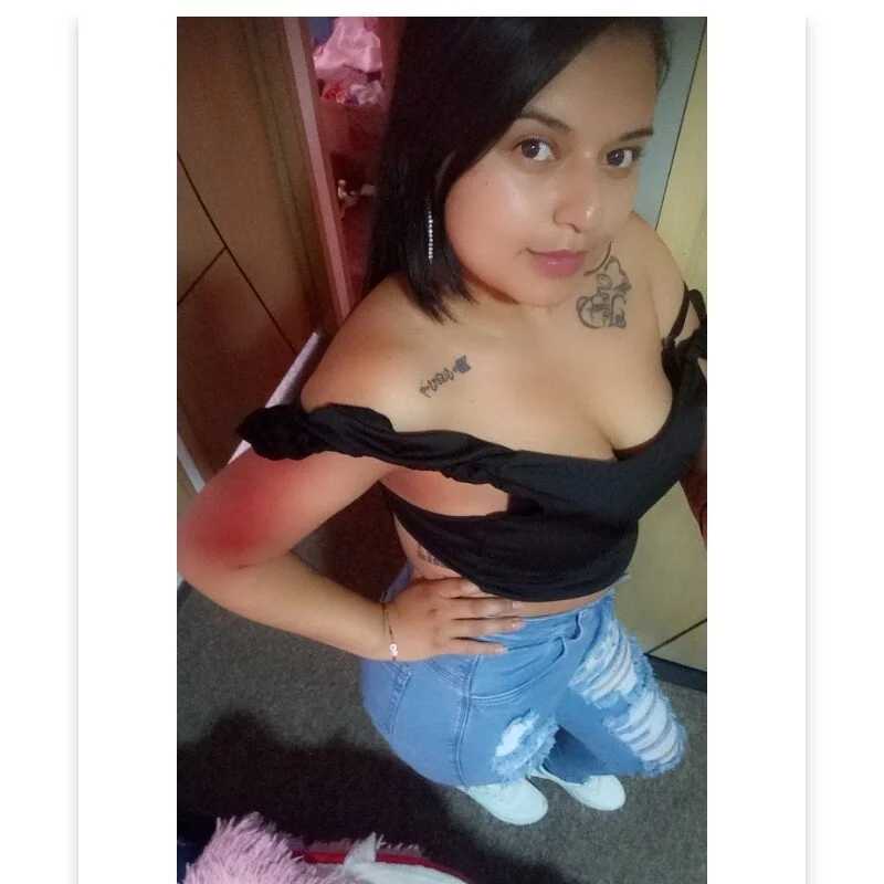 violetaass — FansOnlyX creator profile