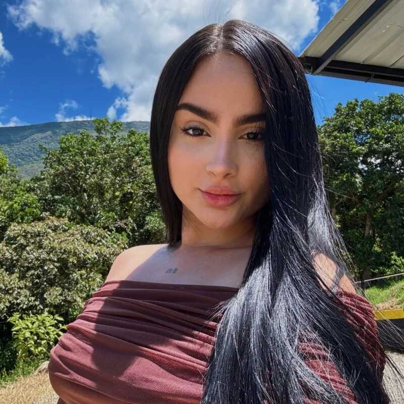 SierraGrec — FansOnlyX creator profile