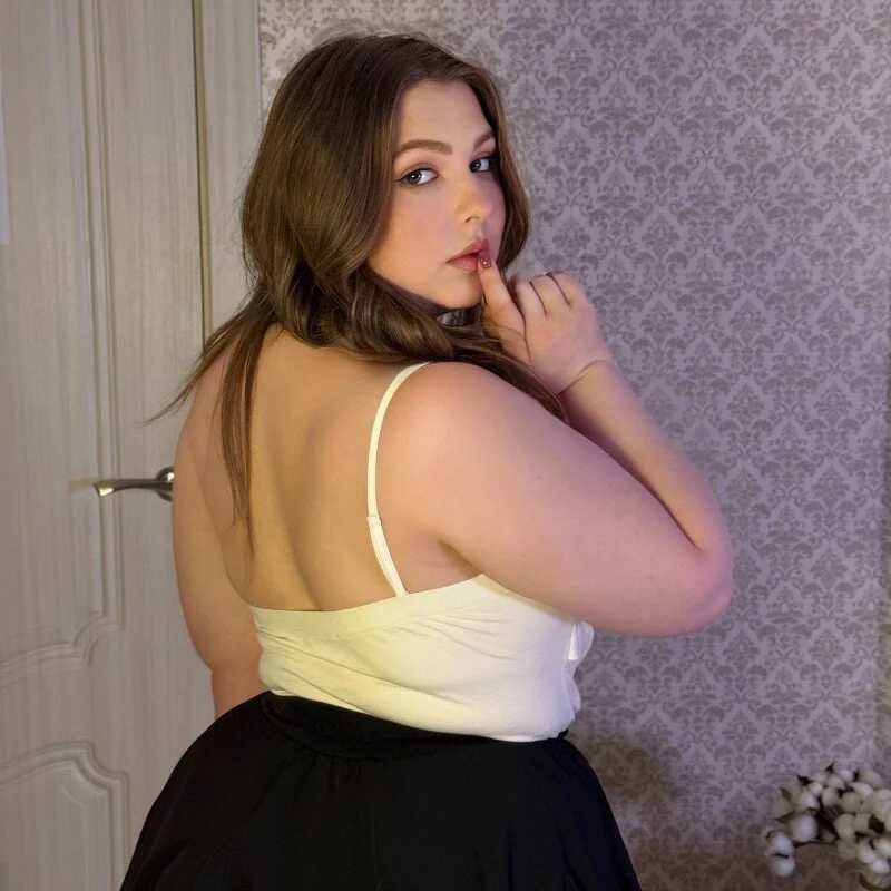 Lea__buns — FansOnlyX creator profile