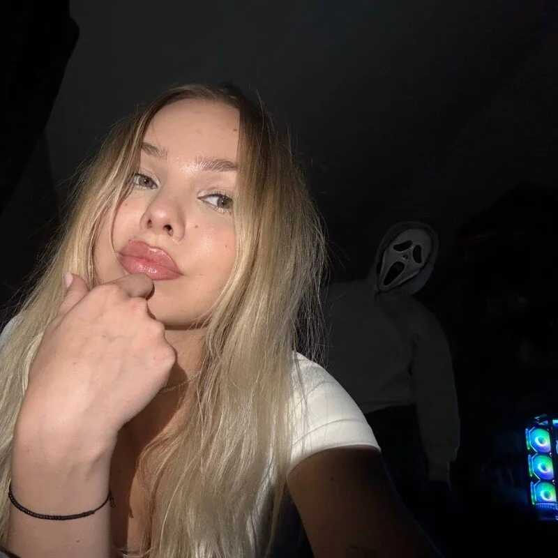 Rebecca_David — FansOnlyX creator profile