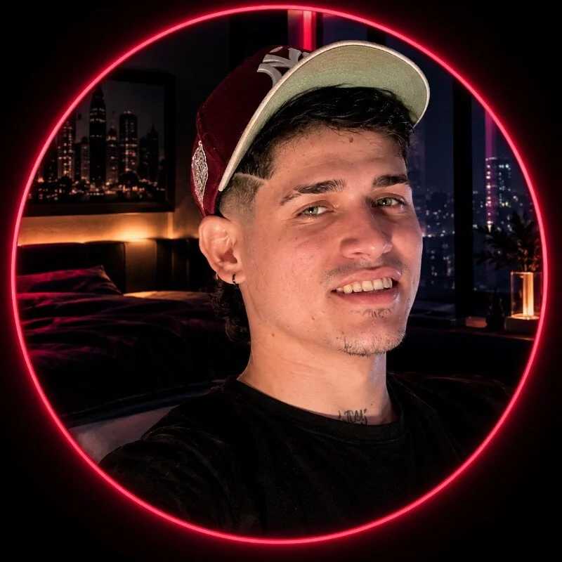 leandrocoper — FansOnlyX creator profile
