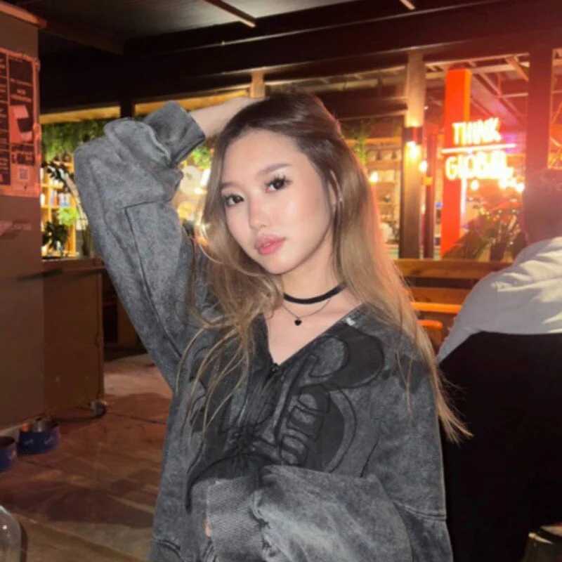 Shy_Sakura — FansOnlyX creator profile