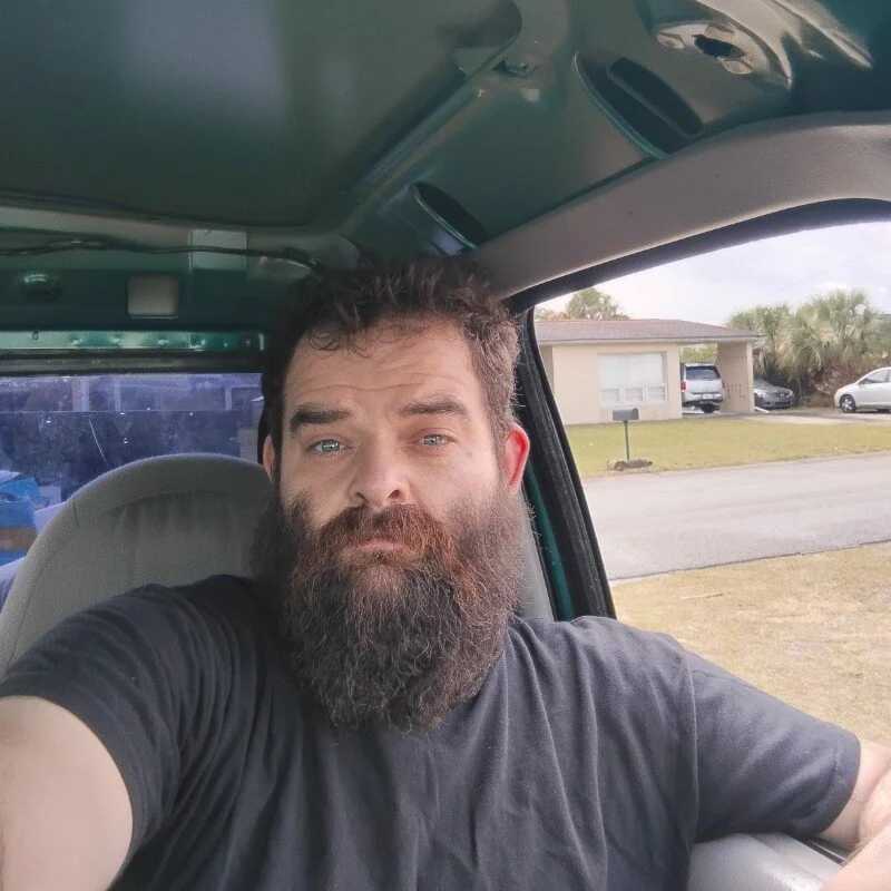 freeuseme321 — FansOnlyX creator profile
