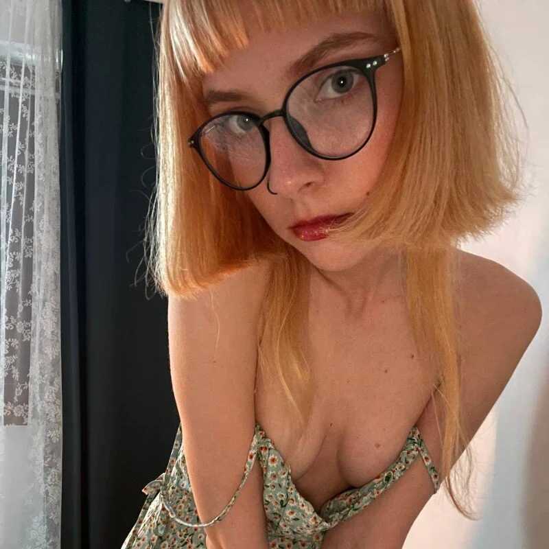 juliapie — FansOnlyX creator profile