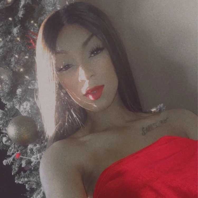 KLoveeee — FansOnlyX creator profile