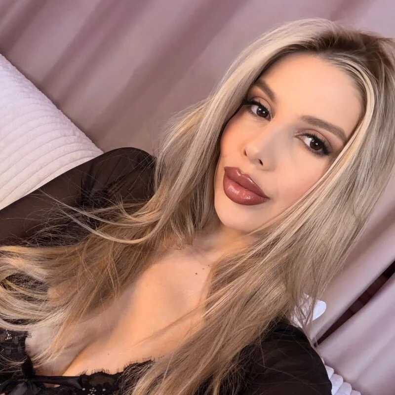 ClaireLust — FansOnlyX creator profile