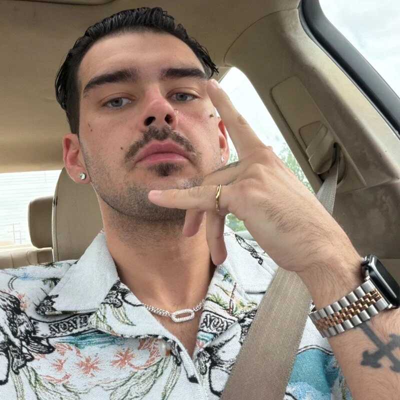 thiccitalianpapi — FansOnlyX creator profile