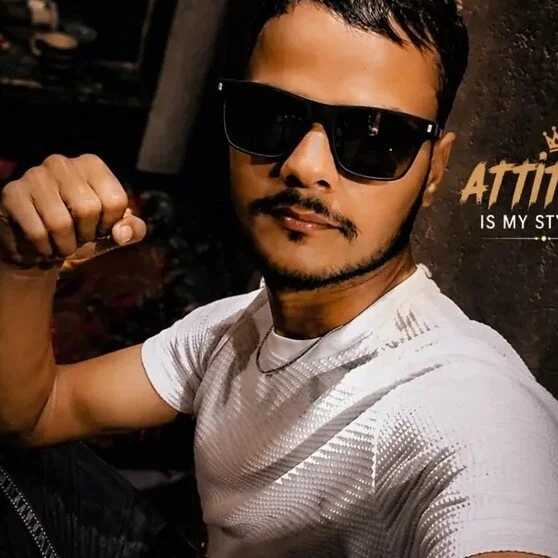 Sumit_LkO — FansOnlyX creator profile