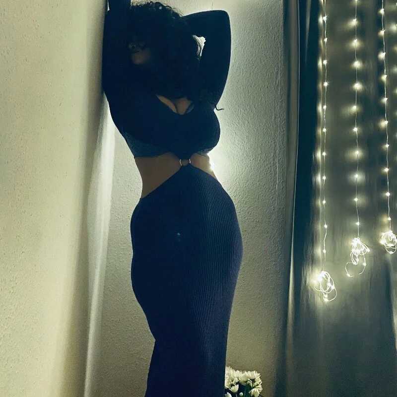 Curvydesifromgermany — FansOnlyX creator profile