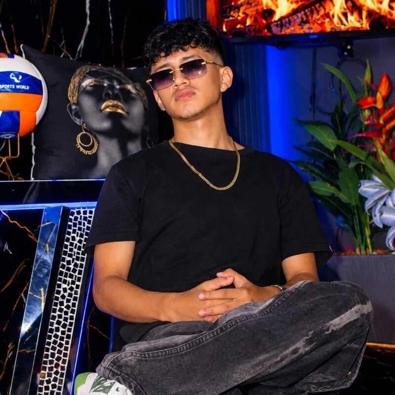 Mr_Dylan1 — FansOnlyX creator profile