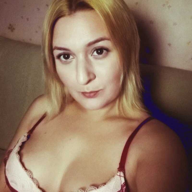 Bonnie_kisses — FansOnlyX creator profile